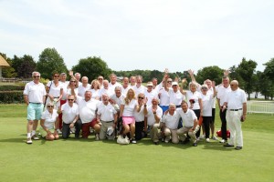 Le vendredi, les membres de l’Association de la Presse et du Golf avaient troqué le maillot rouge contre le blanc de l(APG