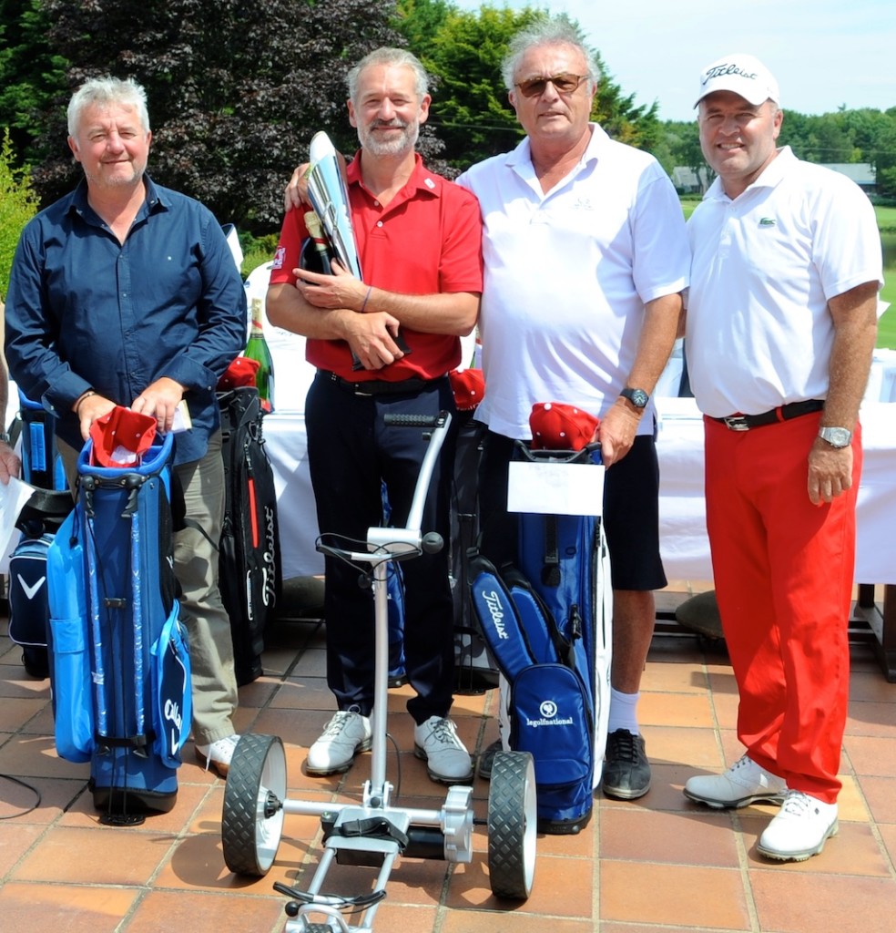 Le podium 1re série net. Aux côté de David Bordier, Thierry David et Didier Lapeyronie. Manque Damien Houlès (2e)